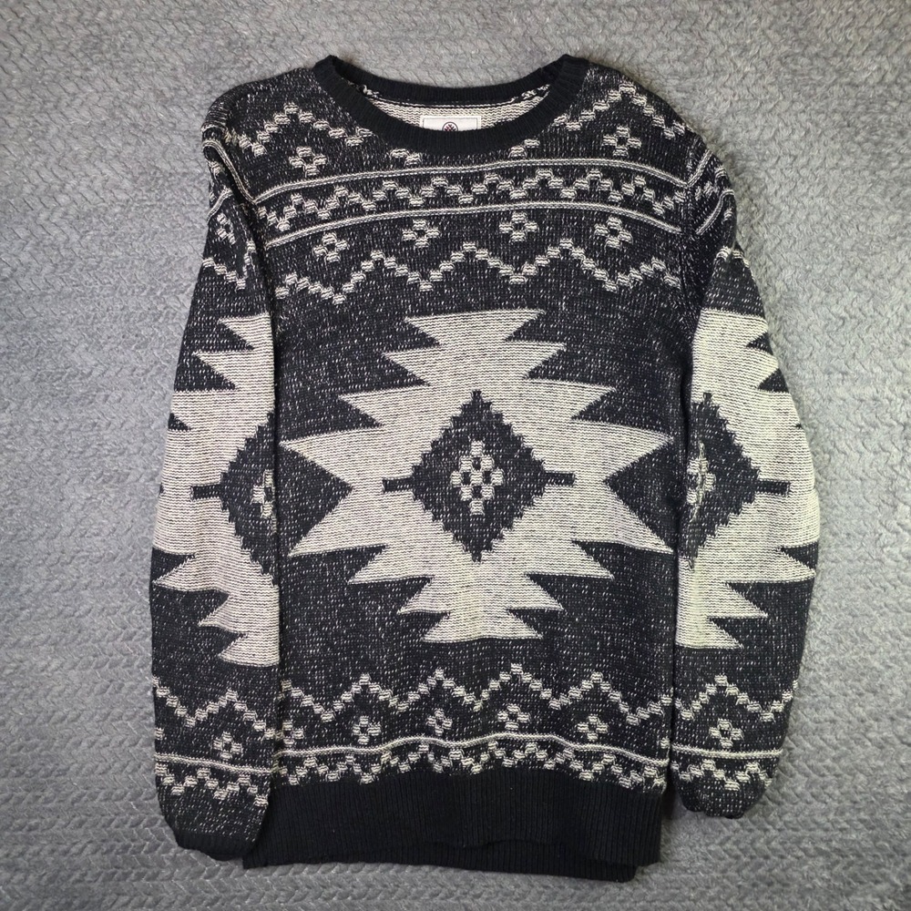 On The Byas Mens‎ Medium Southwestern Aztec Knit Sweater Black White Crew Neck